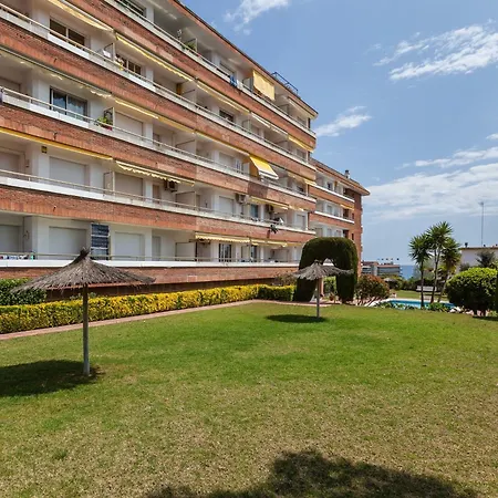 Fada Lloret 아파트 료렛 드 마르
