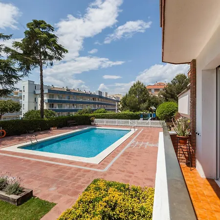 Fada Lloret Apartmán *